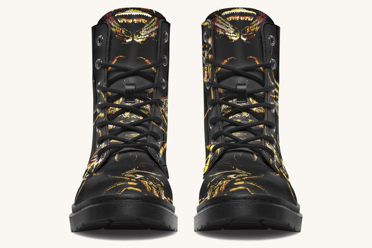 Crawl the Sea of Stars Black Boots - Jaded Lament