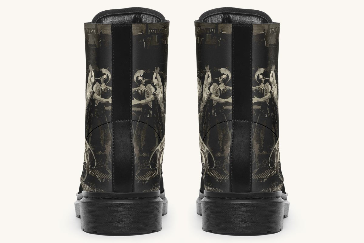 Night Ritual Boots - Jaded Lament