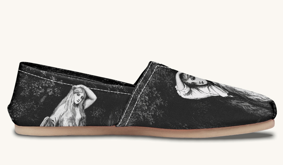 She Watched the Bones Sink Black Casual Shoes - Jaded Lament