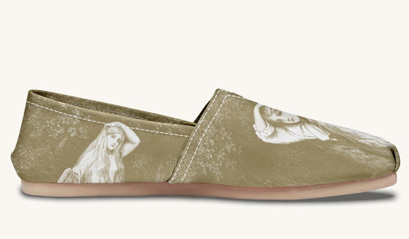 She Watched the Bones Sink Casual Shoes - Jaded Lament