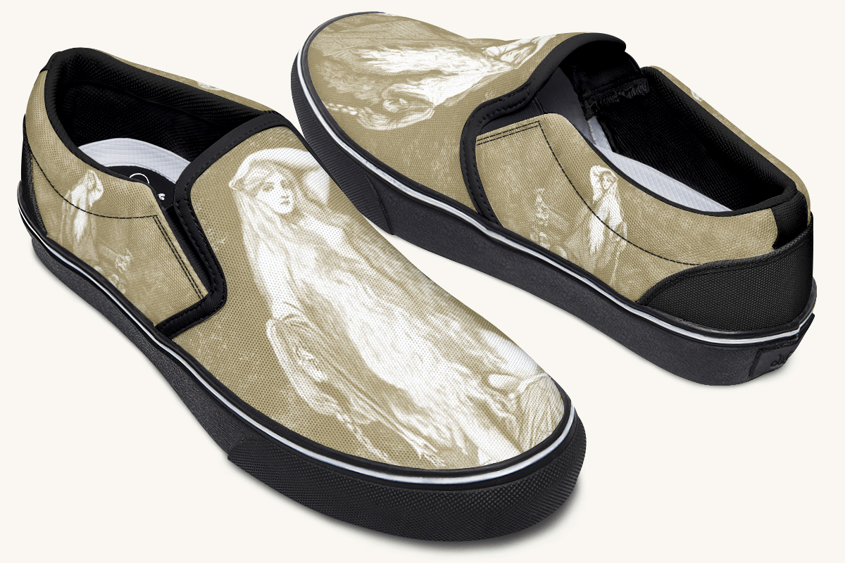 She Watched The Bones Sink Gold Dust On Shoes - Jaded Lament