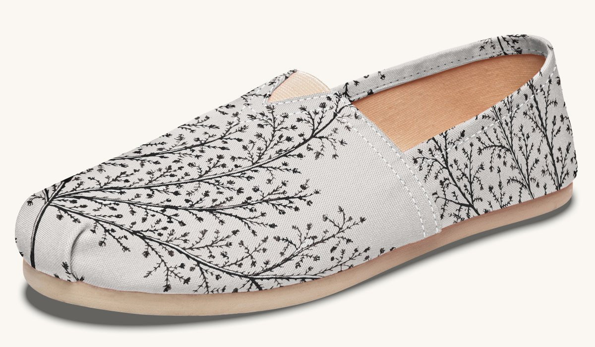 A Delicate Breath Bw Casual Shoes - Jaded Lament