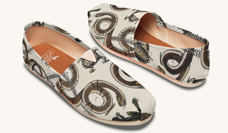 An Arrangement of Frogs and Snakes Casual Shoes - Jaded Lament