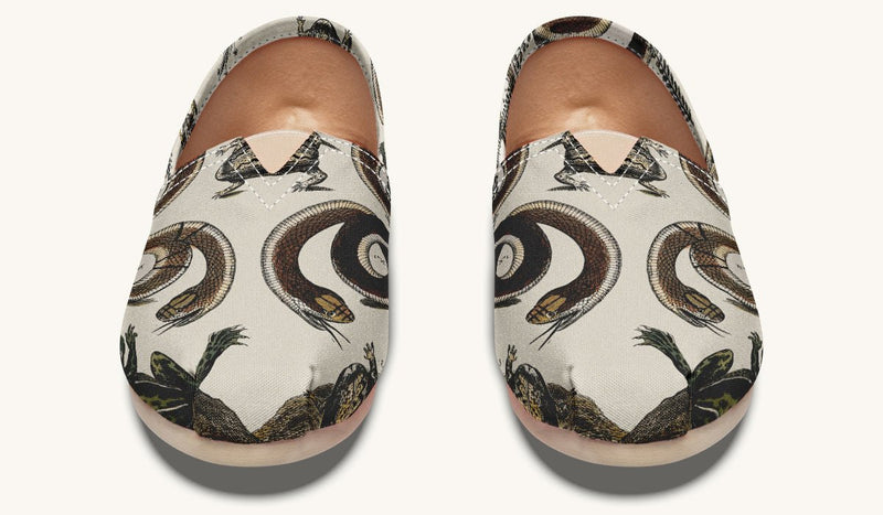 An Arrangement of Frogs and Snakes Casual Shoes - Jaded Lament