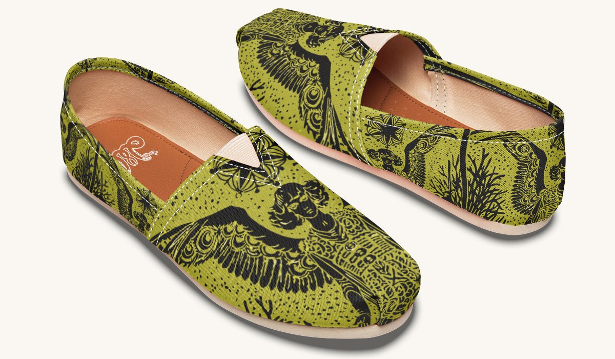 Call Upon the Star Green Black Casual Shoes - Jaded Lament