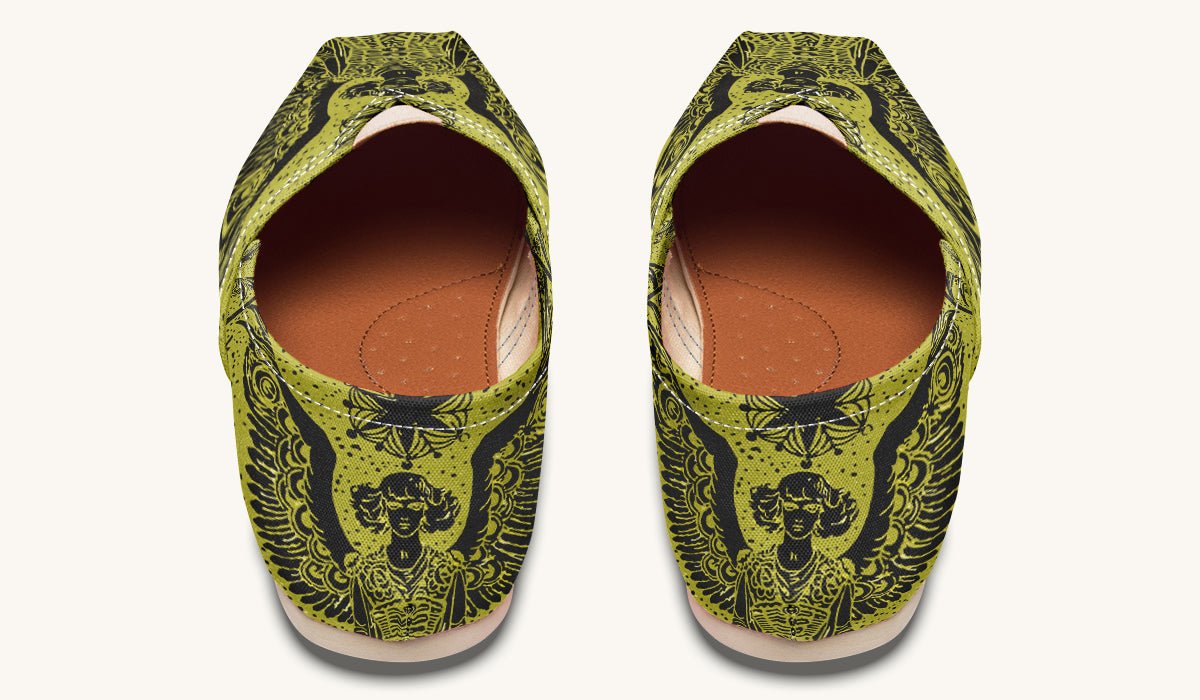 Call Upon the Star Green Black Casual Shoes - Jaded Lament