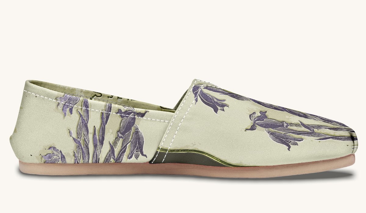 Hope Wears a Feather Casual Shoes - Jaded Lament