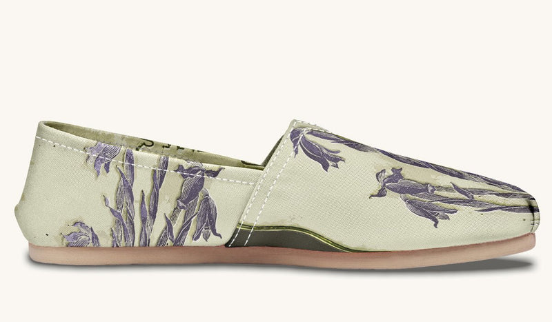 Hope Wears a Feather Casual Shoes - Jaded Lament