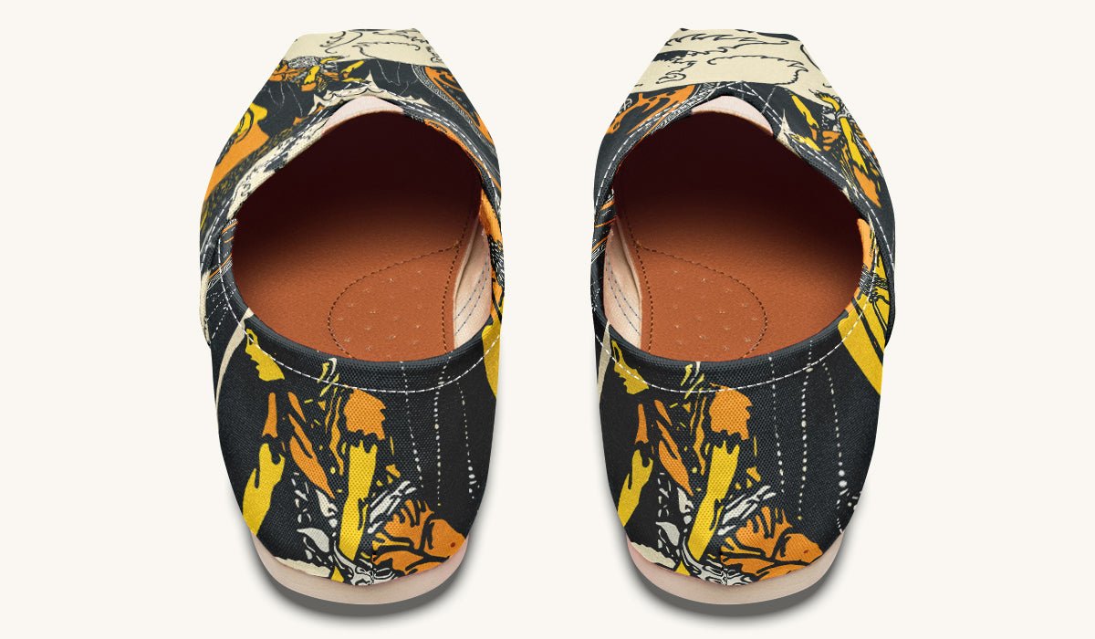 West of the Sun East of the Moon Casual Shoes - Jaded Lament