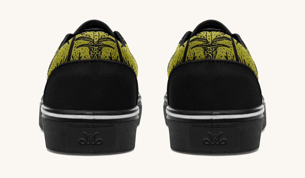 Call Upon the Star Green Black Classic Shoes - Jaded Lament