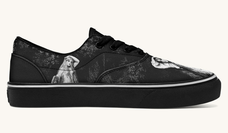 She Watched The Bones Sink Black Classic Shoes - Jaded Lament