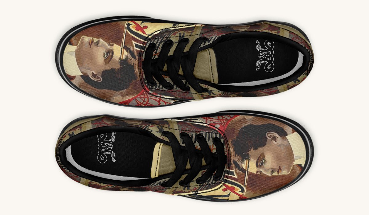 The King of Cards Classic Shoes - Jaded Lament