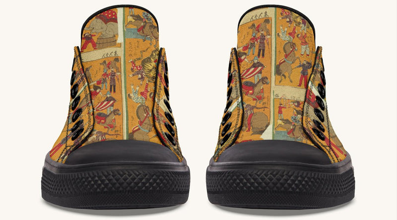 Mischief Parade Lowtops - Jaded Lament