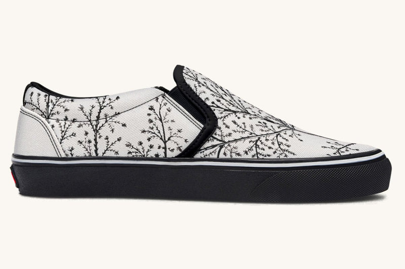 A Delicate Breath Bw Slip On Shoes - Jaded Lament