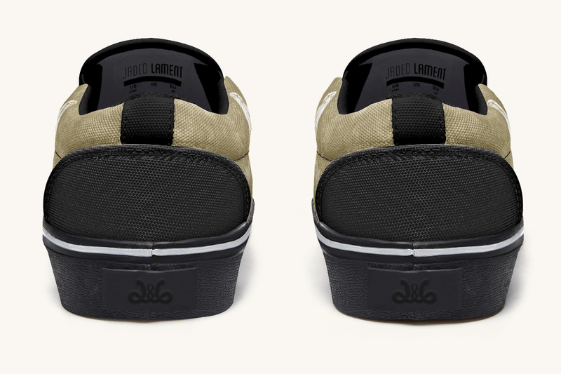 She Watched The Bones Sink Gold Dust On Shoes - Jaded Lament